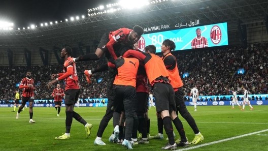 AC Milan’s Dramatic Comeback Secures Super Cup Final Spot